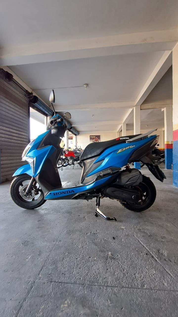 HONDA ELITE 125 LATERAL ESQUERDA